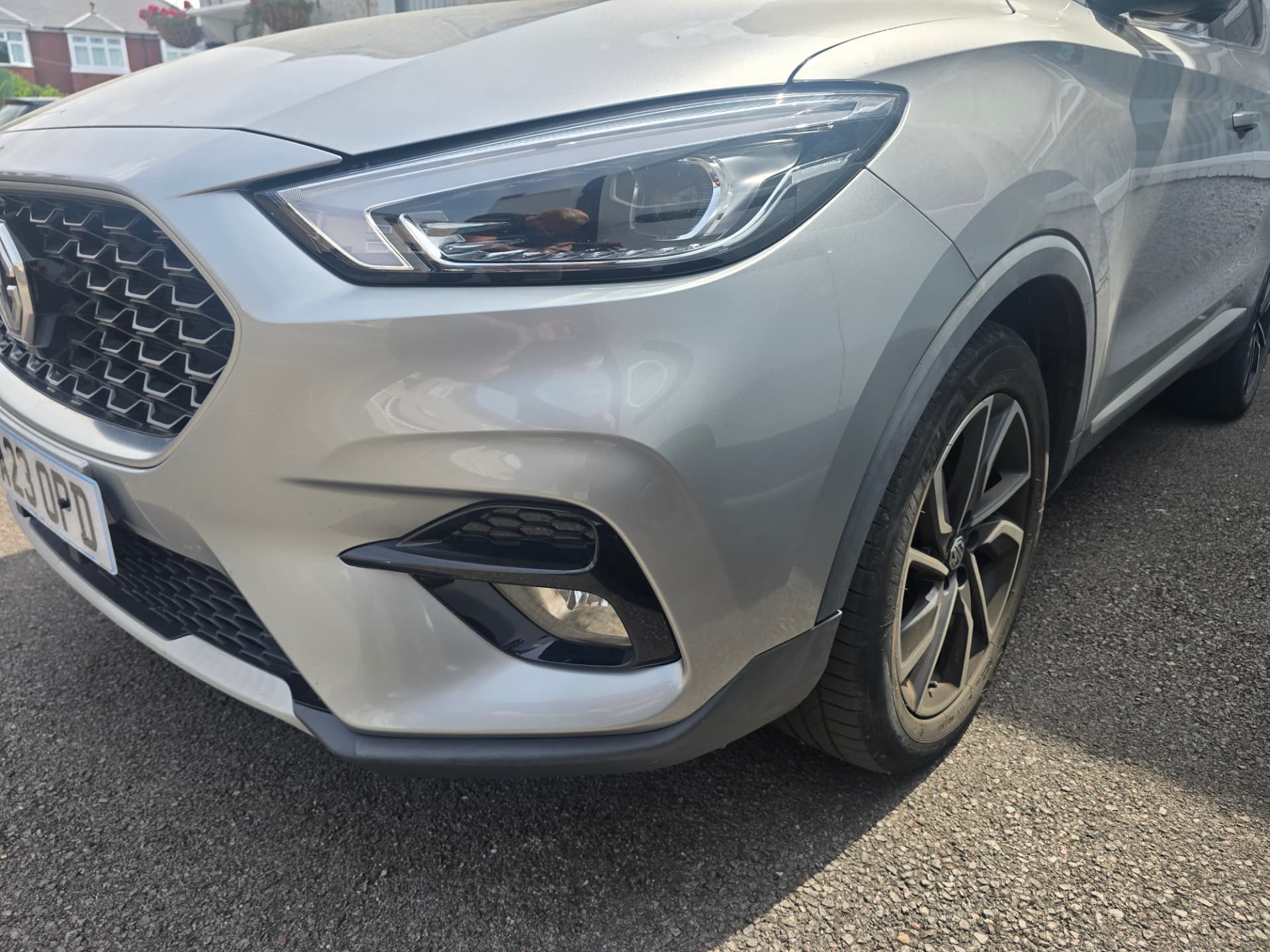 MG ZS (silver), Front bumper repair, South Wales — after the SMART repair